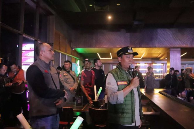 
					Pemkot Pekanbaru Ancam Cabut Izin THM Terkait Dugaan Kontes Waria