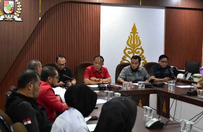 
					Komisi I DPRD Pekanbaru Desak Satpol PP Bertindak Tegas dan Adil