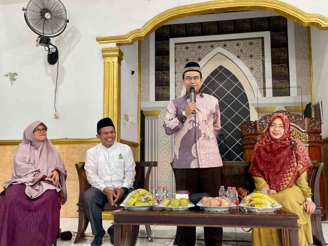 
					Anggota DPR RI Hendry Munief Dorong Kemandirian Santripreneur di Ponpes Hidayatullah Pekanbaru